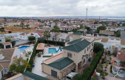 Resale - Villa - Torrevieia - El Chaparral