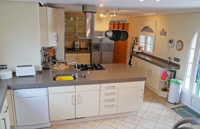 Resale - Villa - Torrevieia - El Chaparral