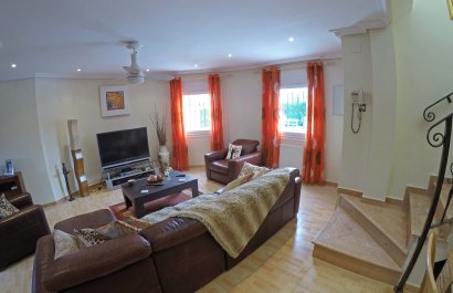 Resale - Villa - Torrevieia - El Chaparral