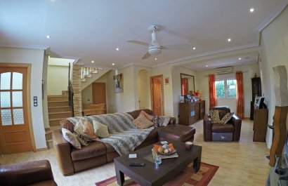 Resale - Villa - Torrevieia - El Chaparral