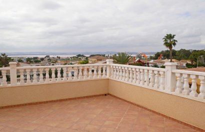 Resale - Villa - Torrevieia - El Chaparral