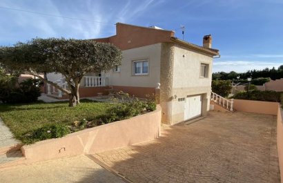 Resale - Villa - Torrevieia - Torrevieja