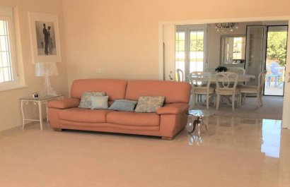 Reventa - Villa - Valle del Sol