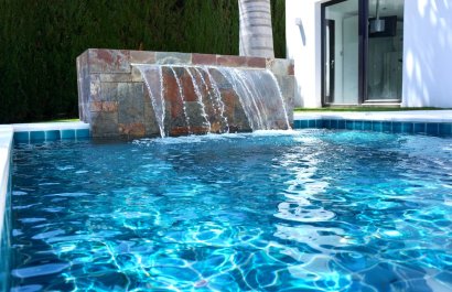 Resale - Villa - Marbella - Nueva Andalucía