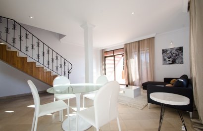 Resale - Apartment / flat - Marbella - La Mairena