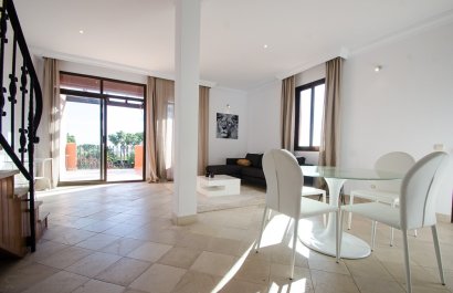 Resale - Apartment / flat - Marbella - La Mairena