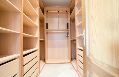 Resale - Apartment / flat - Marbella - La Mairena