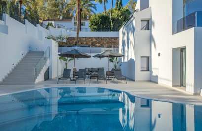 Resale - Villa - Marbella - Nueva Andalucía