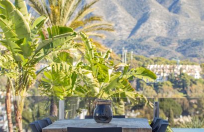 Resale - Villa - Marbella - Nueva Andalucía