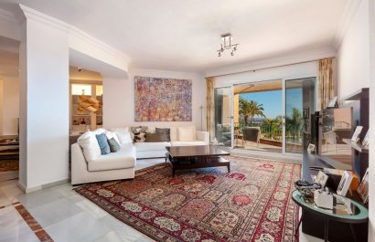 Resale - Apartment / flat - Marbella - Nueva Andalucía