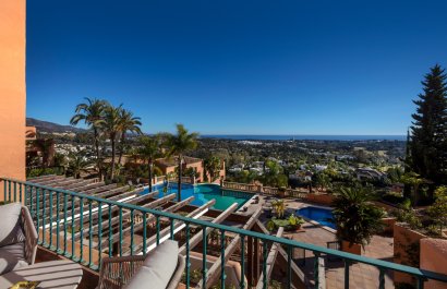 Resale - Apartment / flat - Marbella - Nueva Andalucía