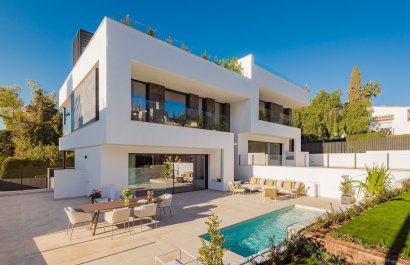 Resale - Villa - Marbella - Sierra Blanca