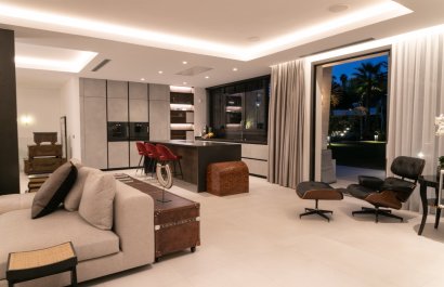 Resale - Apartment / flat - Marbella - Golden Mile