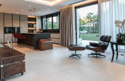 Resale - Apartment / flat - Marbella - Golden Mile