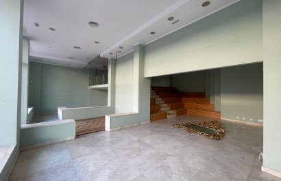 Resale - Commercial - Marbella - Puerto Banús