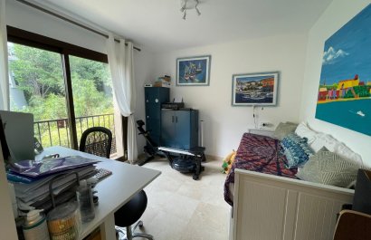 Resale - Apartment / flat - Benahavís - Los Arqueros