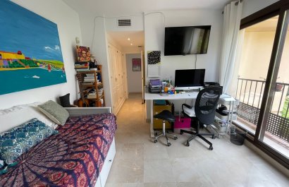 Resale - Apartment / flat - Benahavís - Los Arqueros