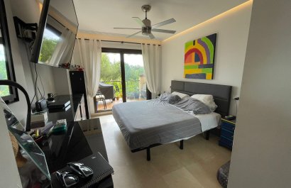 Resale - Apartment / flat - Benahavís - Los Arqueros