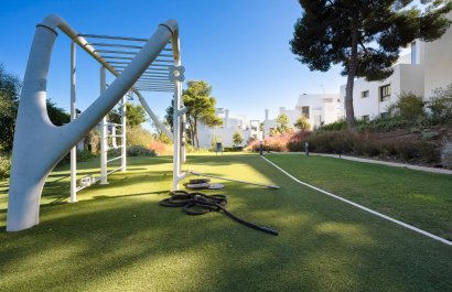 Resale - Apartment / flat - Benahavís - Atalaya Park