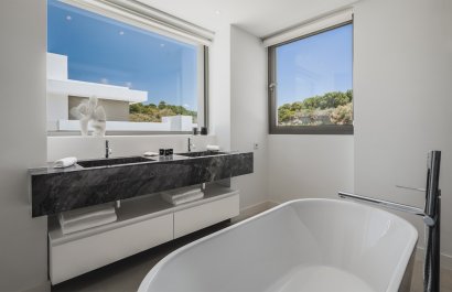 Resale - Villa - Estepoa - El Paraíso