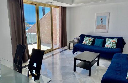 Resale - Apartment / flat - Marbella - Puerto Banús