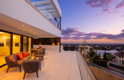 Resale - Villa - Benahavís - La Quinta