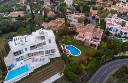 Resale - Villa - Benahavís - La Quinta