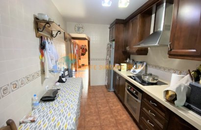 Resale - Townhouse / Duplex / Corner - Salinas