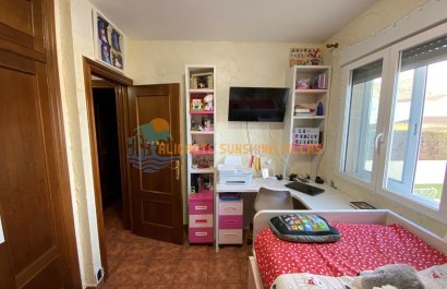 Resale - Townhouse / Duplex / Corner - Salinas