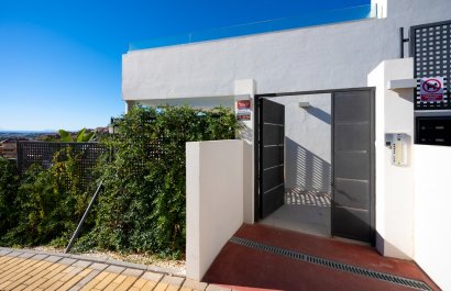 Resale - Apartment / flat - Marbella - Nueva Andalucía