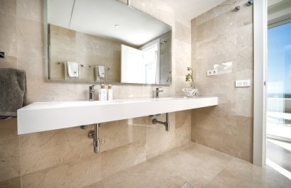 Resale - Apartment / flat - Marbella - Nueva Andalucía