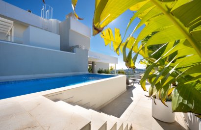 Resale - Apartment / flat - Marbella - Nueva Andalucía