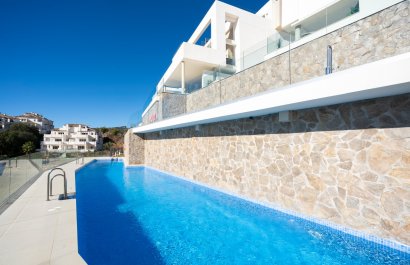 Resale - Apartment / flat - Marbella - Nueva Andalucía