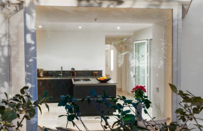 Resale - Villa - Marbella - Los Monteros