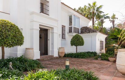 Resale - Villa - Marbella - Los Monteros