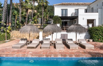 Resale - Villa - Marbella - Los Monteros