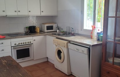 Resale - Villa - Marbella - Las Chapas