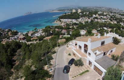 Resale - Villa - Moraira - Benimeit