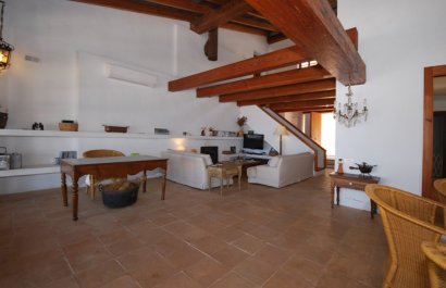 Resale - Villa - Moraira - Benimeit