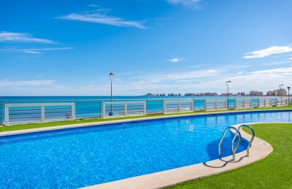 Resale - Apartment / flat - La Manga del Mar Menor