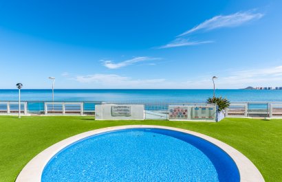 Resale - Apartment / flat - La Manga del Mar Menor