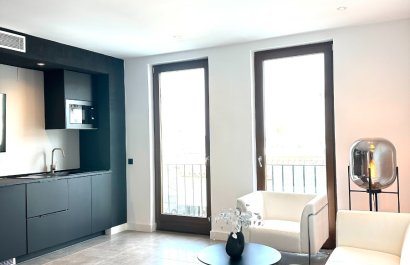 Resale - Apartment / flat - Marbella - Puerto Banús