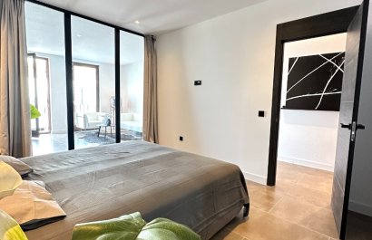 Resale - Apartment / flat - Marbella - Puerto Banús