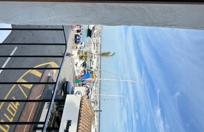 Resale - Apartment / flat - Marbella - Puerto Banús