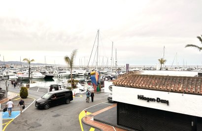 Resale - Apartment / flat - Marbella - Puerto Banús