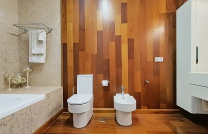 Resale - Apartment / flat - Marbella - Nueva Andalucía