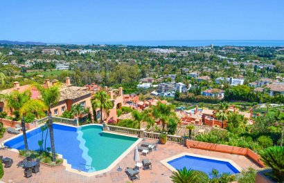 Resale - Apartment / flat - Marbella - Nueva Andalucía