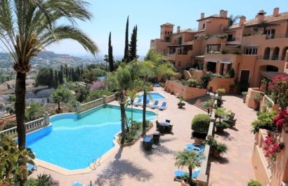 Resale - Apartment / flat - Marbella - Nueva Andalucía