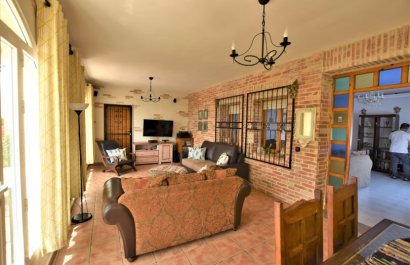 Resale - Villa - Ciudad Quesada - Pueblo Bravo
