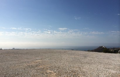 Reventa - Parcela / Terreno - Torremolinos